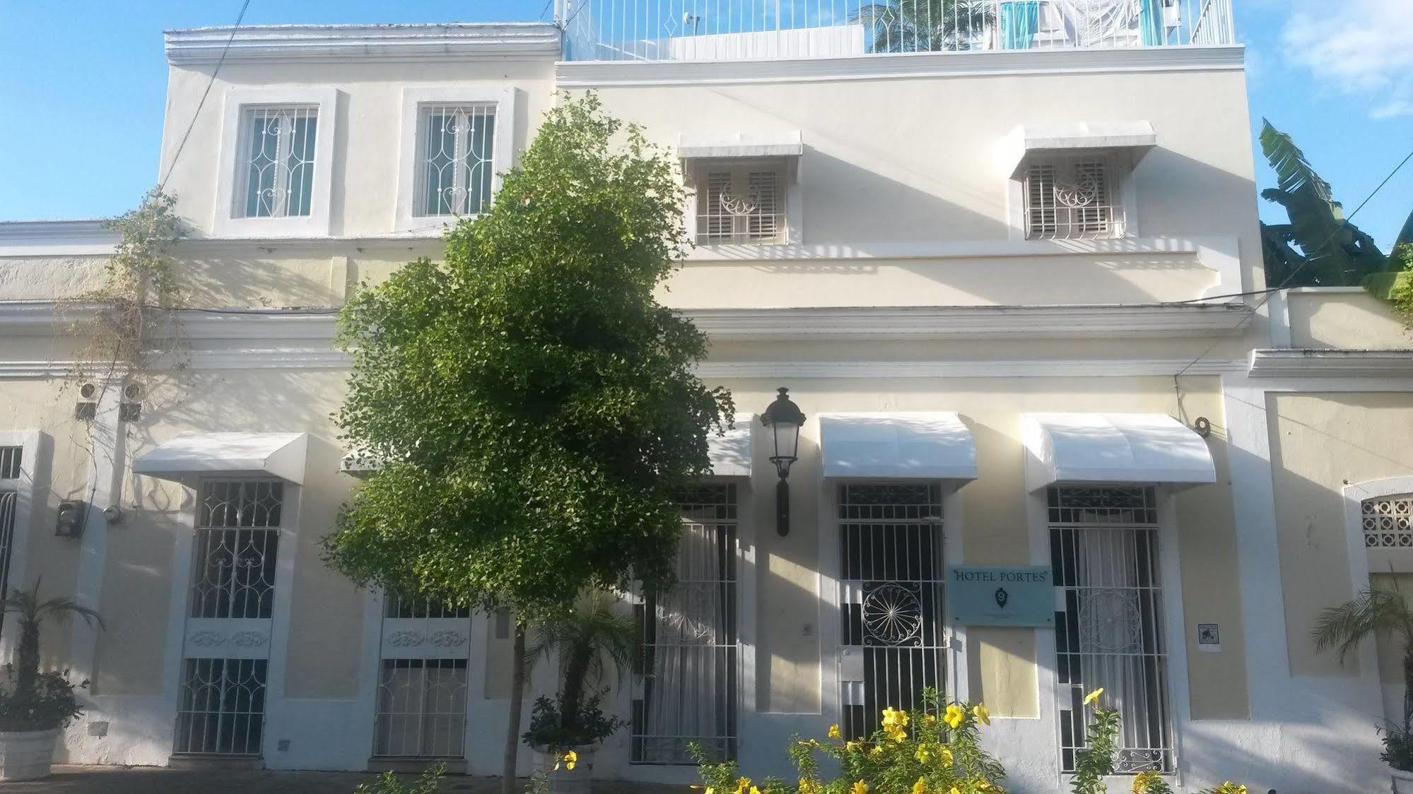 Hotel Portes 9 Σάντο Ντομίγκο Εξωτερικό φωτογραφία